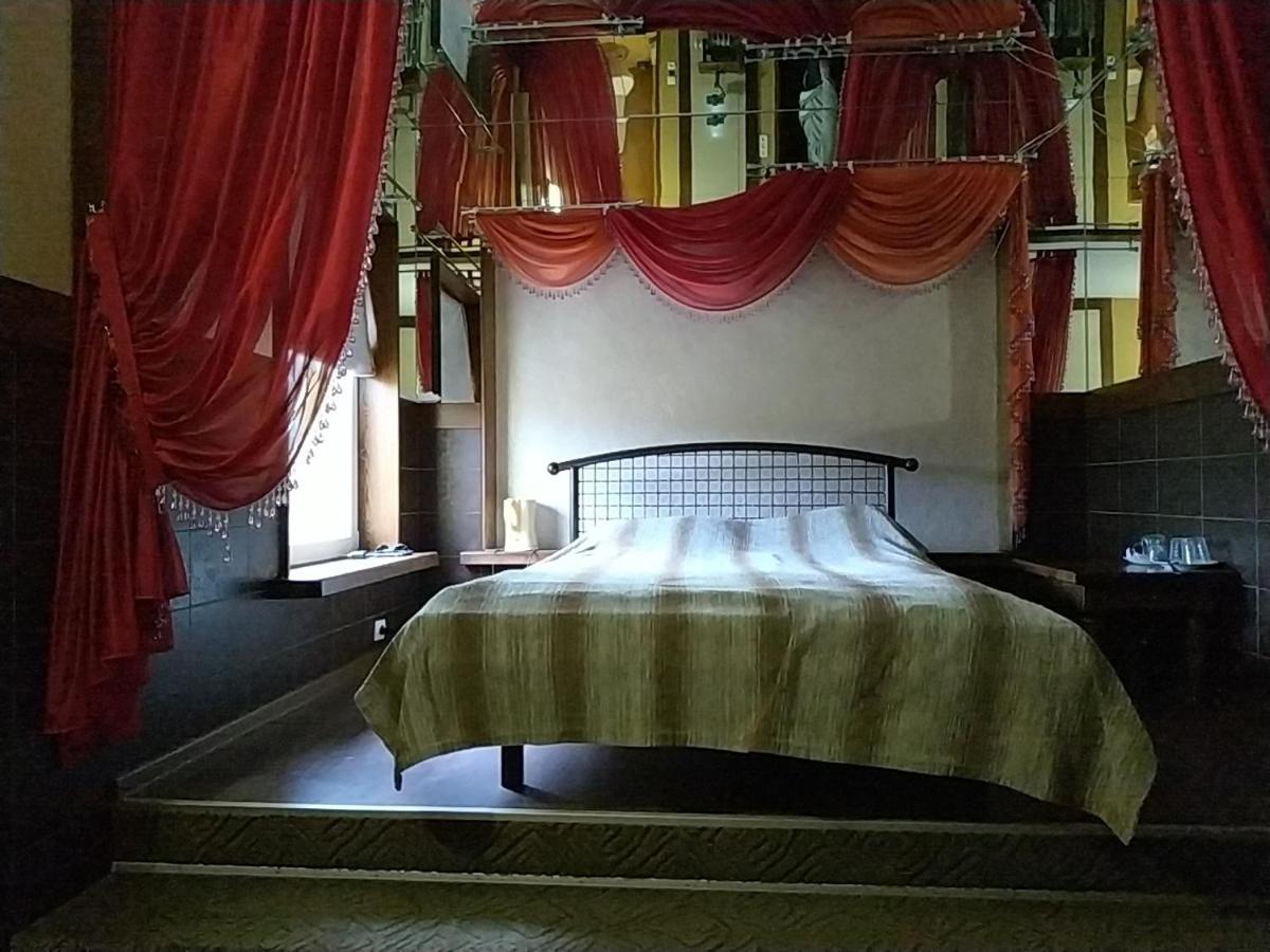 Дизайнерские - Апартаменты - Центр Vinnytsia Extérieur photo